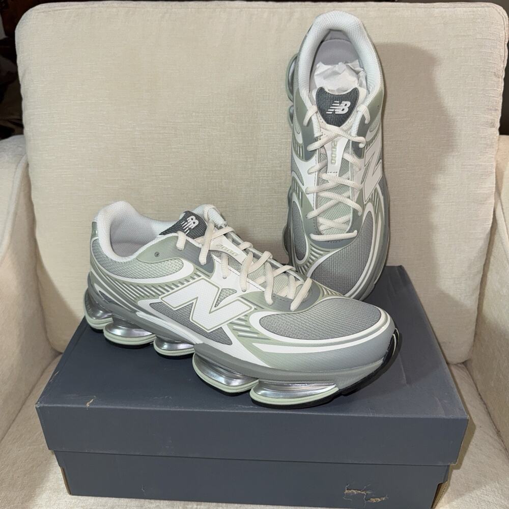 New Balance ABZORB 2000 Green/Grey Sneaker Shoes U20002UU Size 10 D New In Box